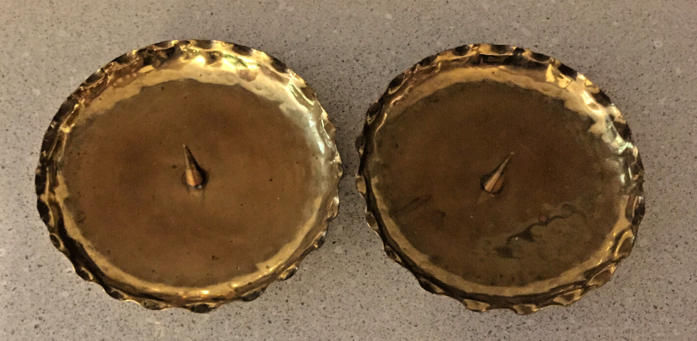 VINTAGE set of 2 BRASS METAL FLUTED EDGE CANDLE HOLDERS 5.5\