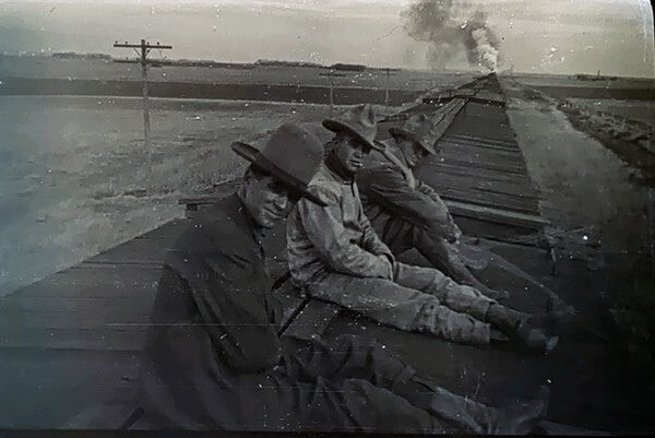 David T Vernon / Spear-Faddis Cattle Company Lodge Grass Montana 1920 David T