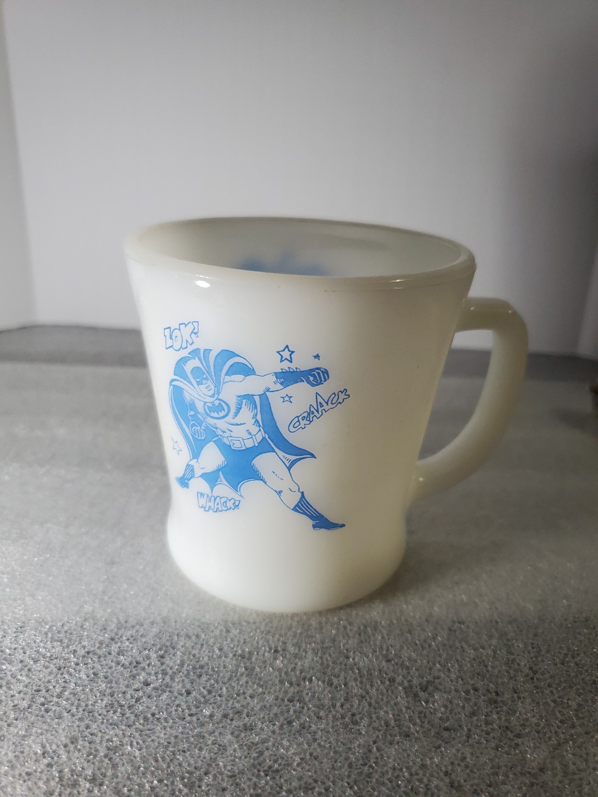 Vtg 1960s Batman Anchor Hocking Fire King Milk Glass Coffee Mug  DC Comics EUC