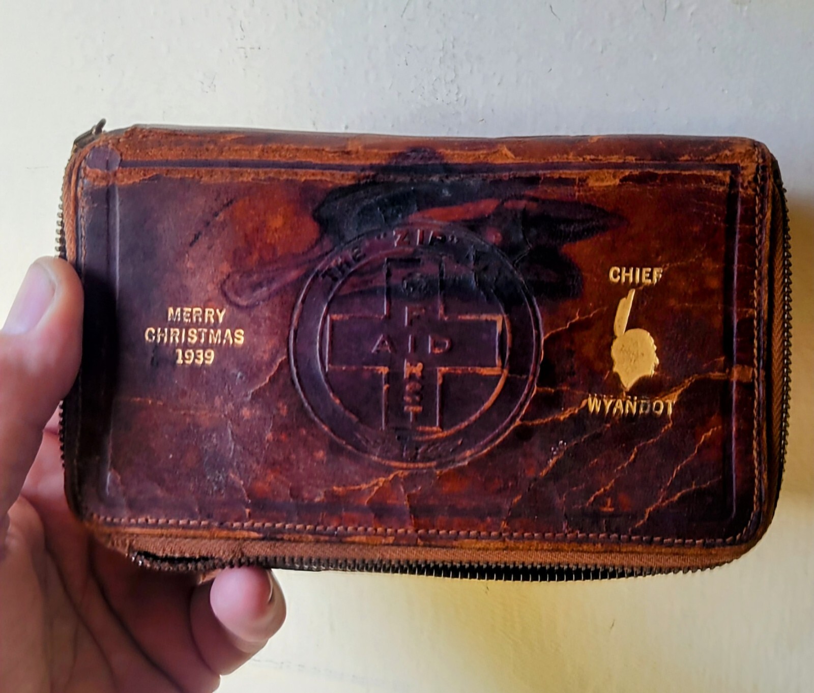 Chief Wyandot Christmas 1939 Gift Leather First Aid Kit Wyandotte History RARE