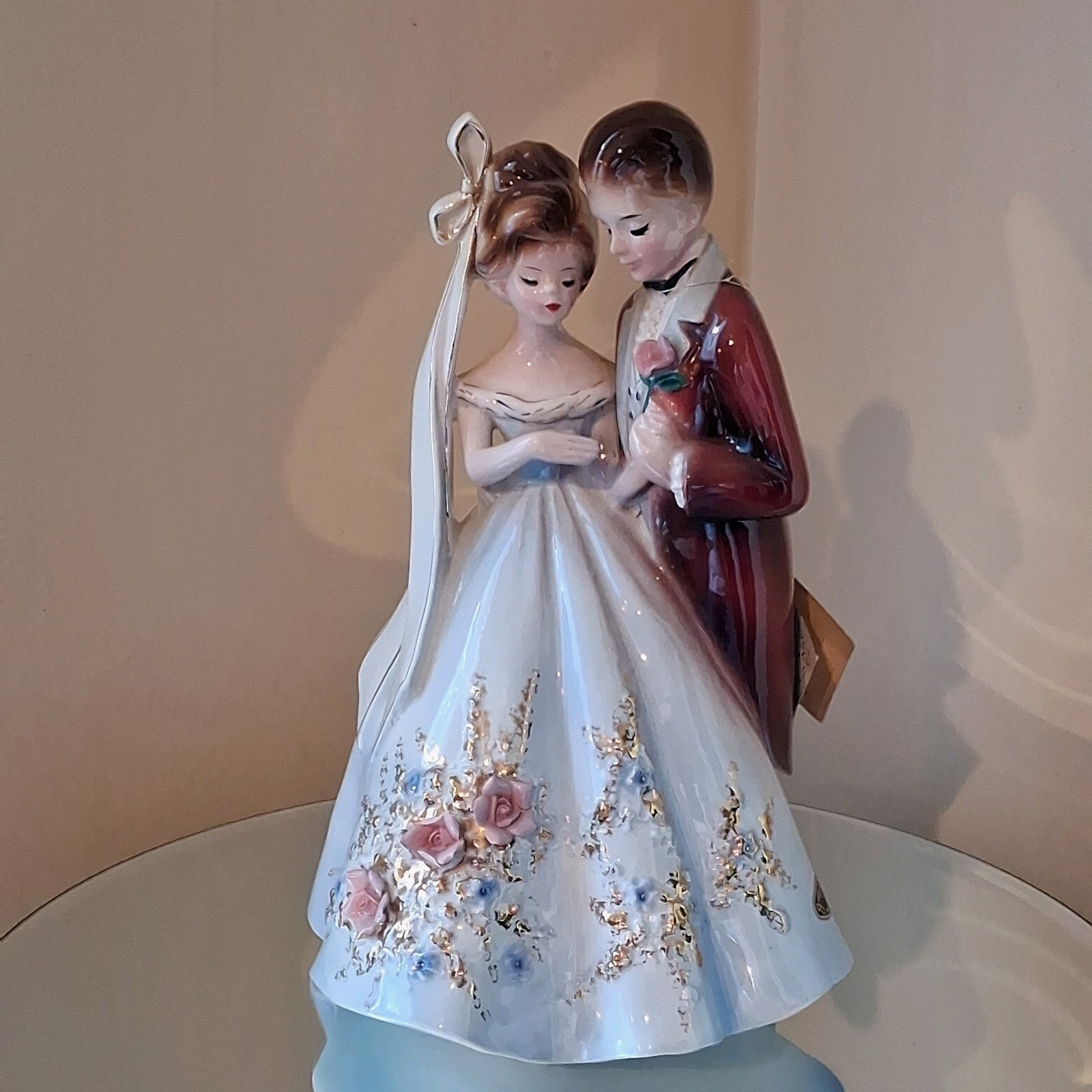 Rare Vintage Josef Original Honeymoon Couple  Figures 