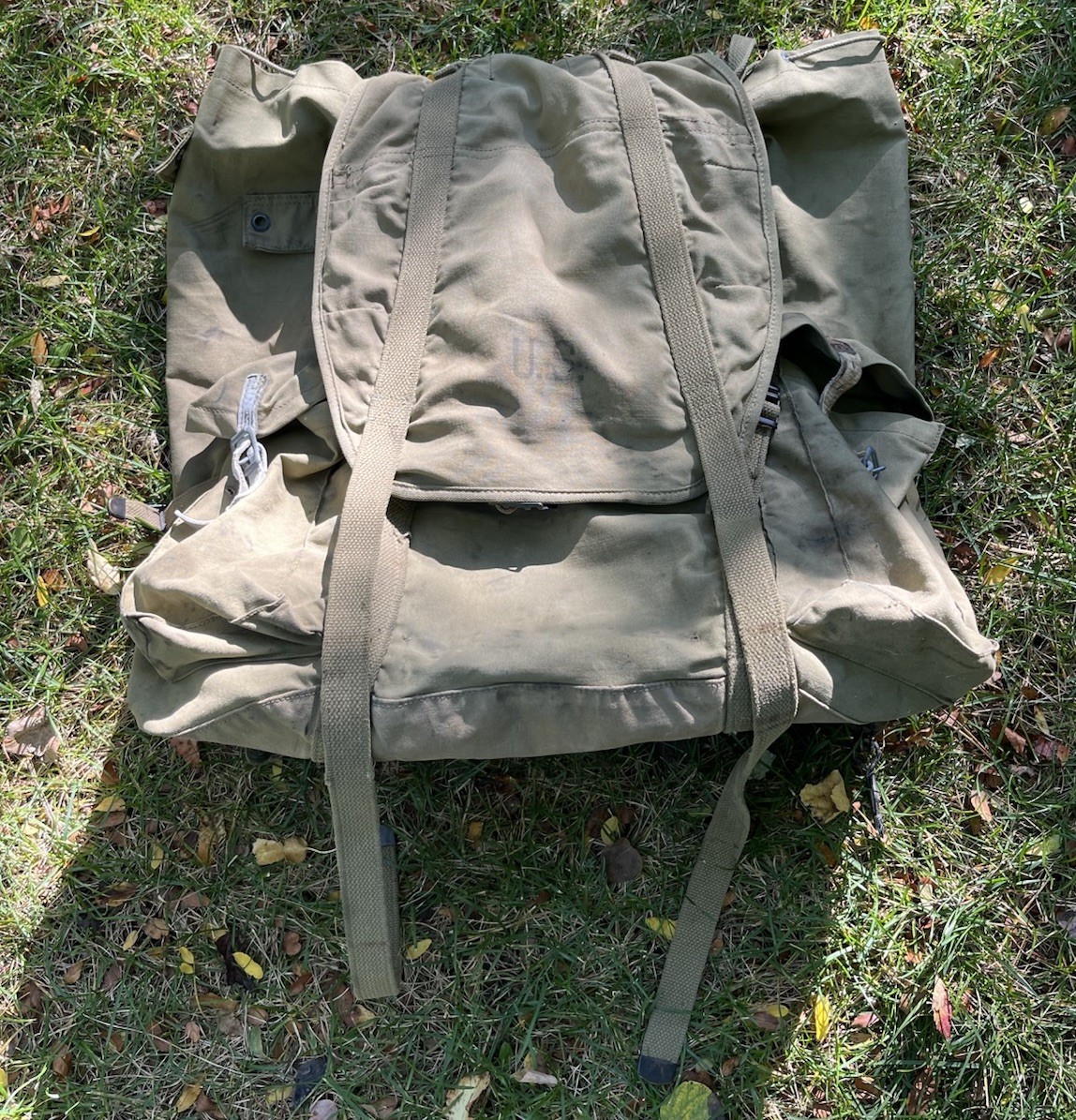 WW2 1943 US Army Military Mountain Rucksack Backpack w/ Frame 