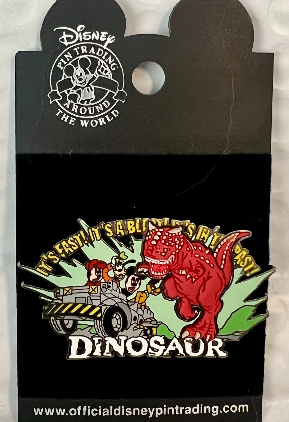 DISNEY PIN Animal Kingdom DINOSAUR Jeep 3D Mickey Minnie Goofy 2004 RETIRED RIDE