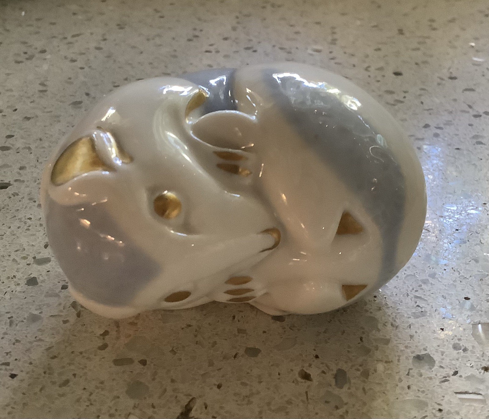 RARE Minton/Royal Doulton England 1987 Porcelain Mouse Figurine w/ Gold