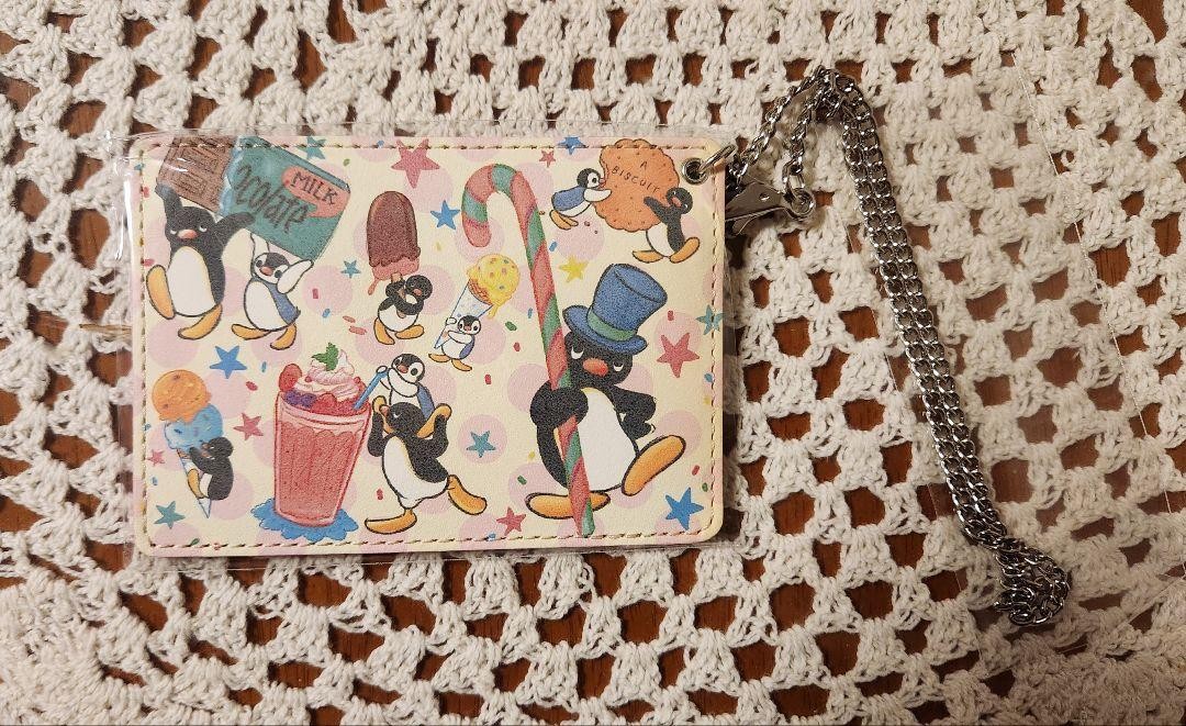 Pingu pass case 7.5x10.5cm/2.95x4.1\