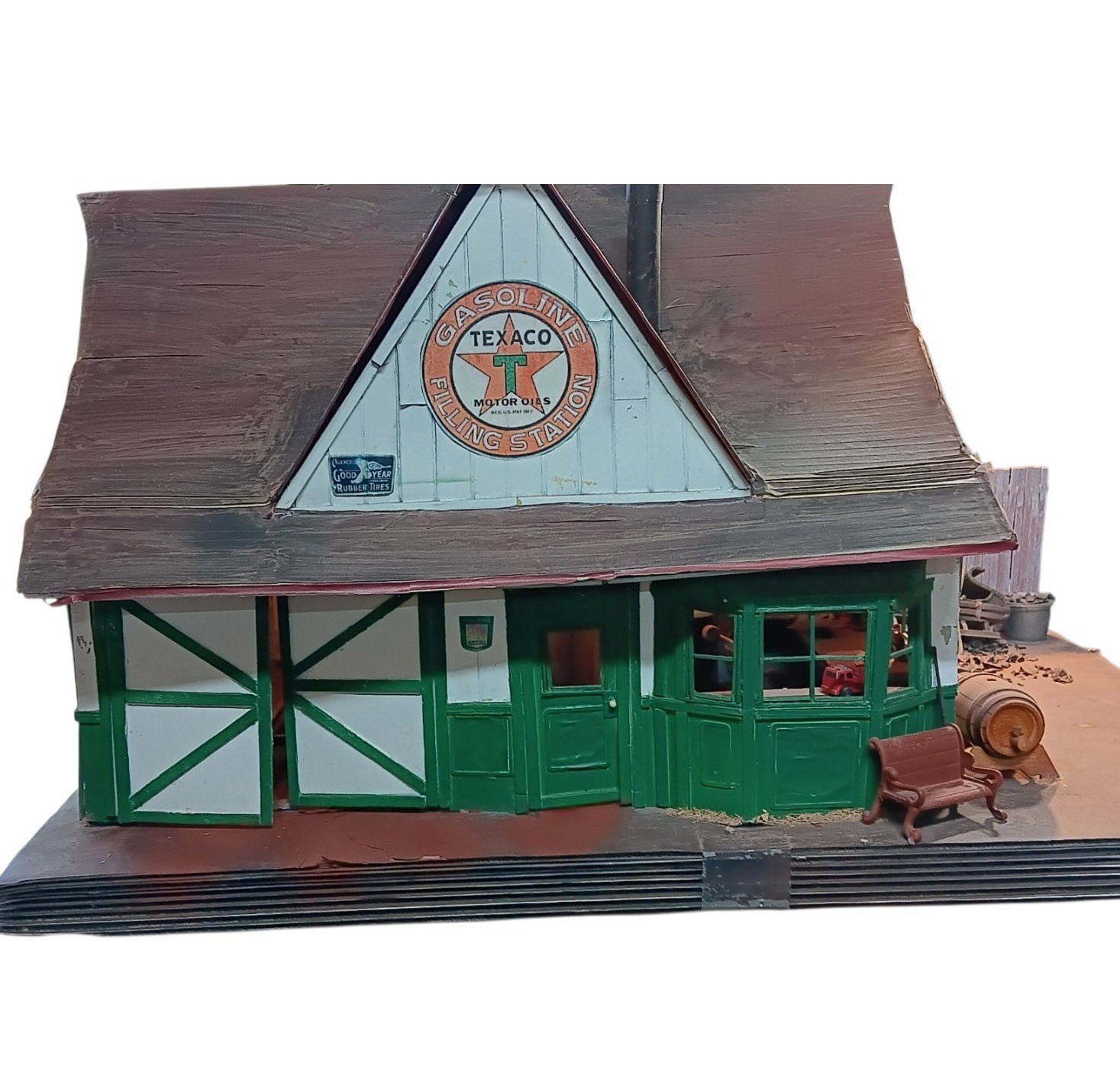 1/16 Vintage Texaco Station Scratchbuilt Art Diorama..Detailed..plugin Lit.