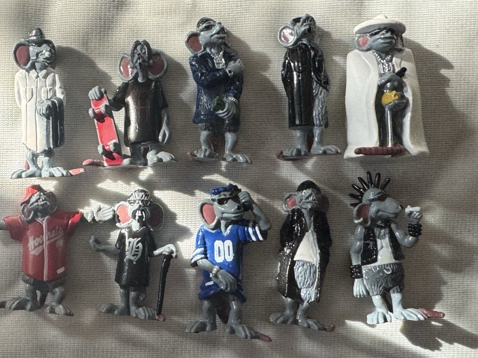 Vintage Lil Homies Hoodrats Complete Set of 10 Mini Figures Hip Hop Gangsta Rat