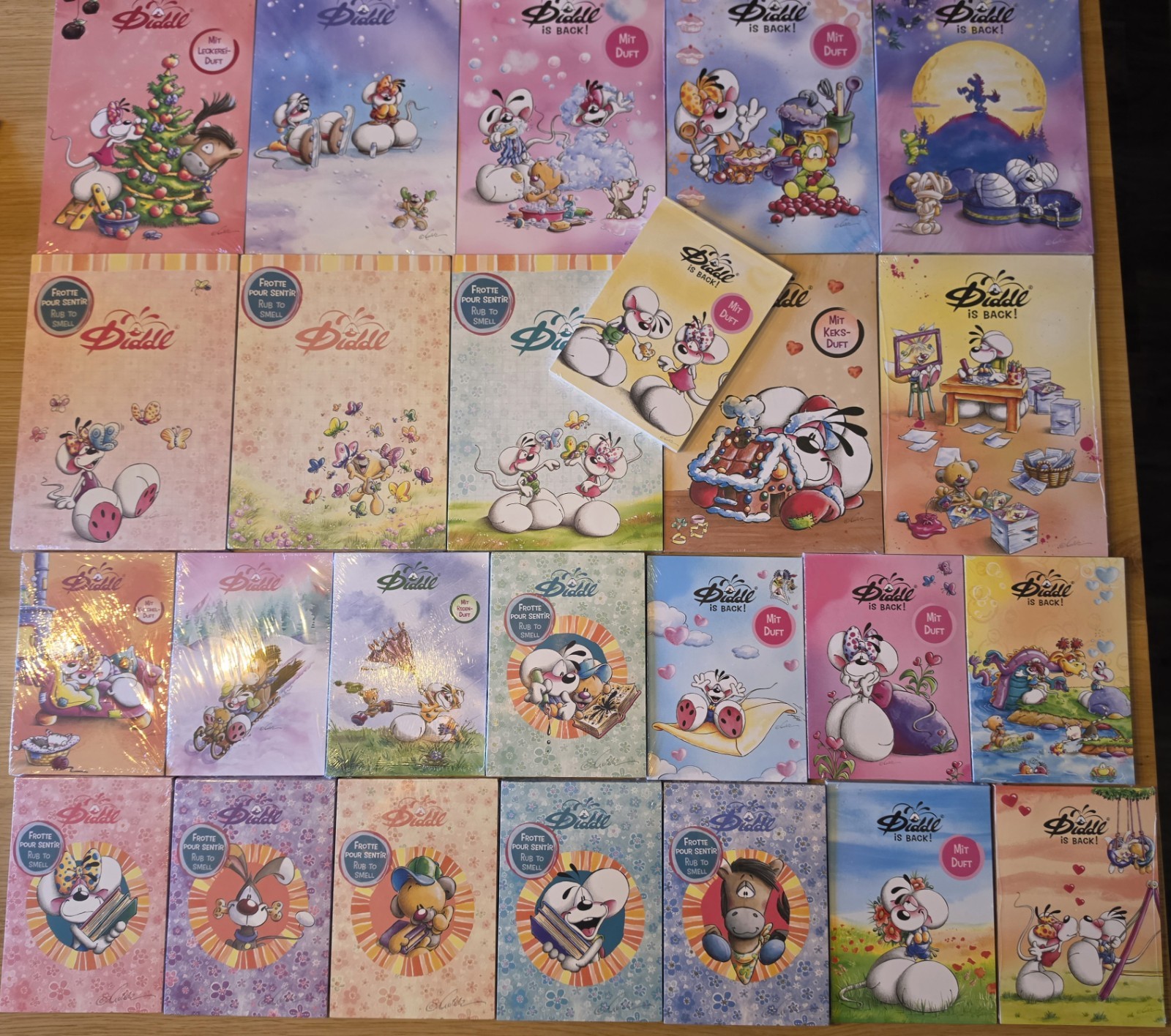 💕25 Diddl Fragrance Notebooks Set/Bundle, Scratch Scent & Various Motifs💕🐭