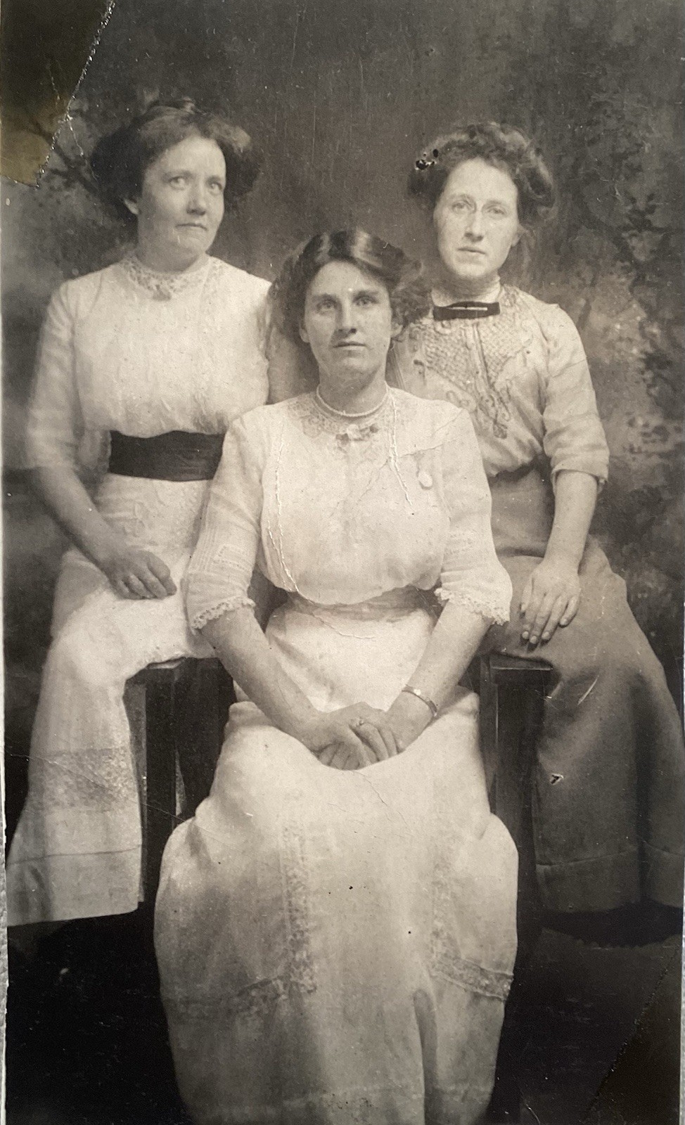 1910’s Antique PHOTO Young Edwardian Young Ladies Three & Mother Daughters