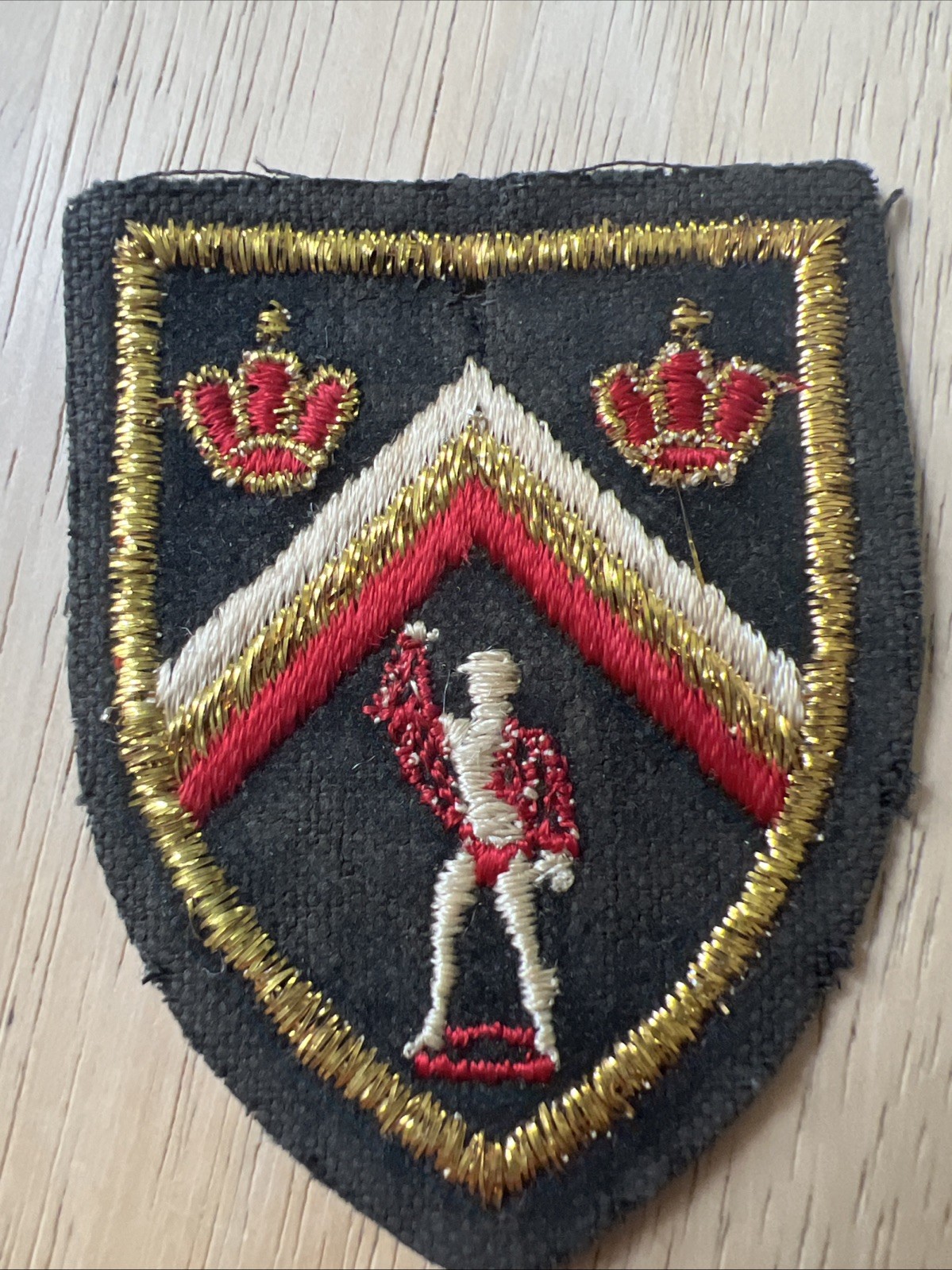vintage international travel souvenir badge patch BSA