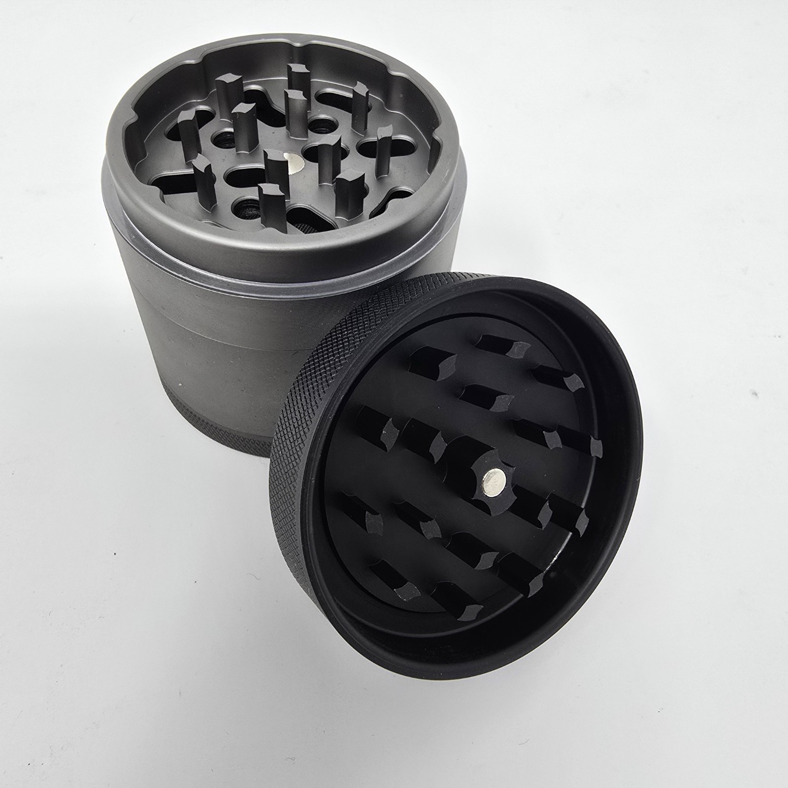 Kannastor Jar Body Multi Chamber 4pc Grinder | 2.2\
