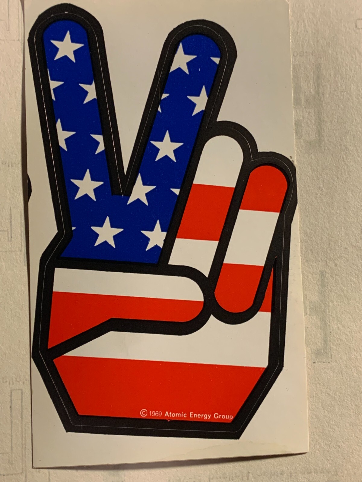 PEACE SIGN VINTAGE 1969 ORIGINAL DECAL STICKER RED WHITE & BLUE 3