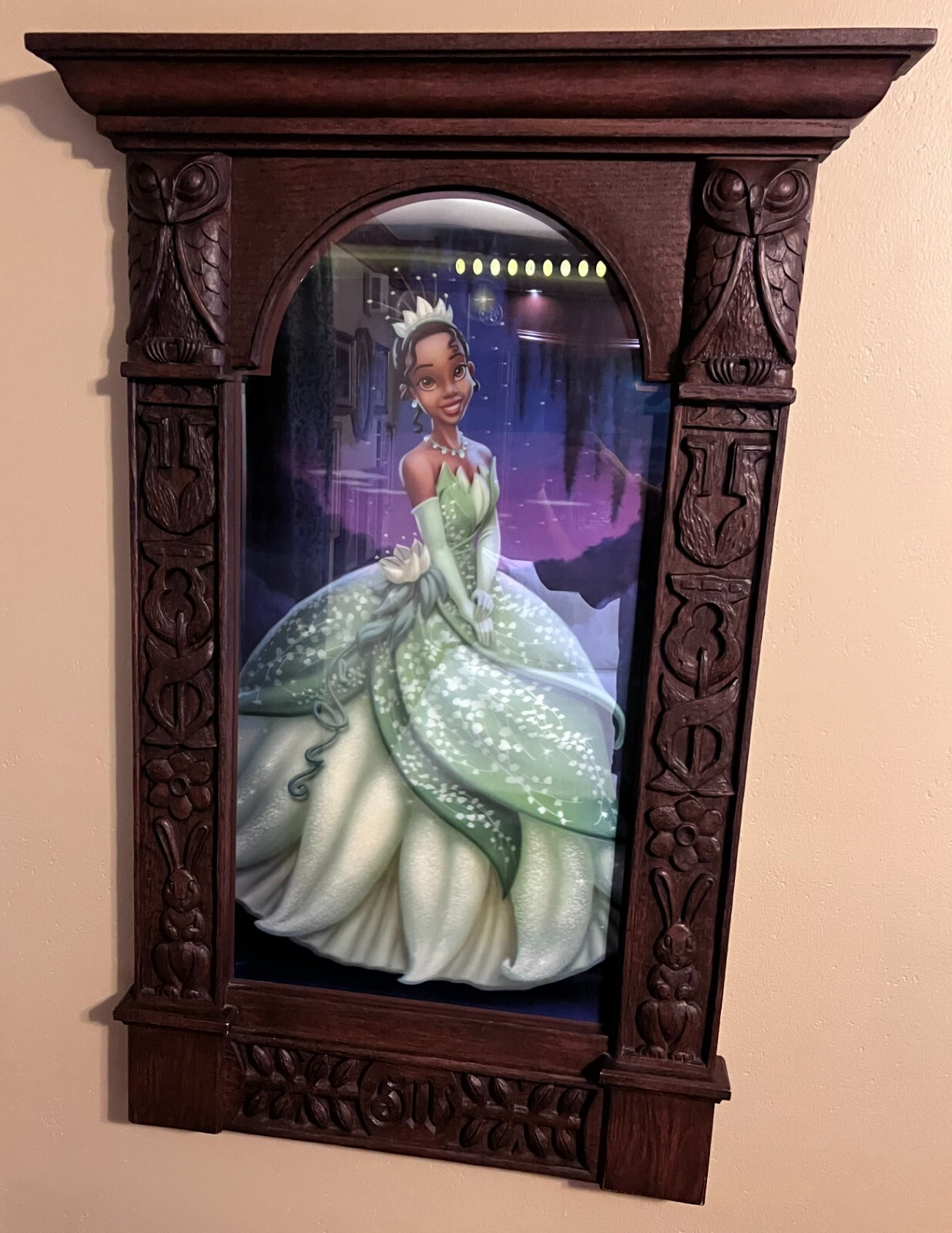 ROYAL ROOMS PORT ORLEANS RESORT Original Disney Prop ~Tiana Lenticular Art