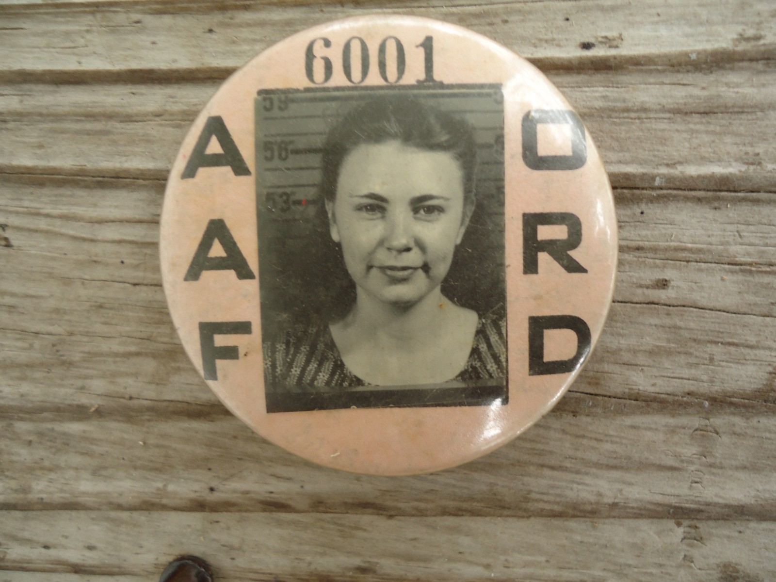VTG. WW2 ERA US AAF ORD EMPLOYEE BADGE