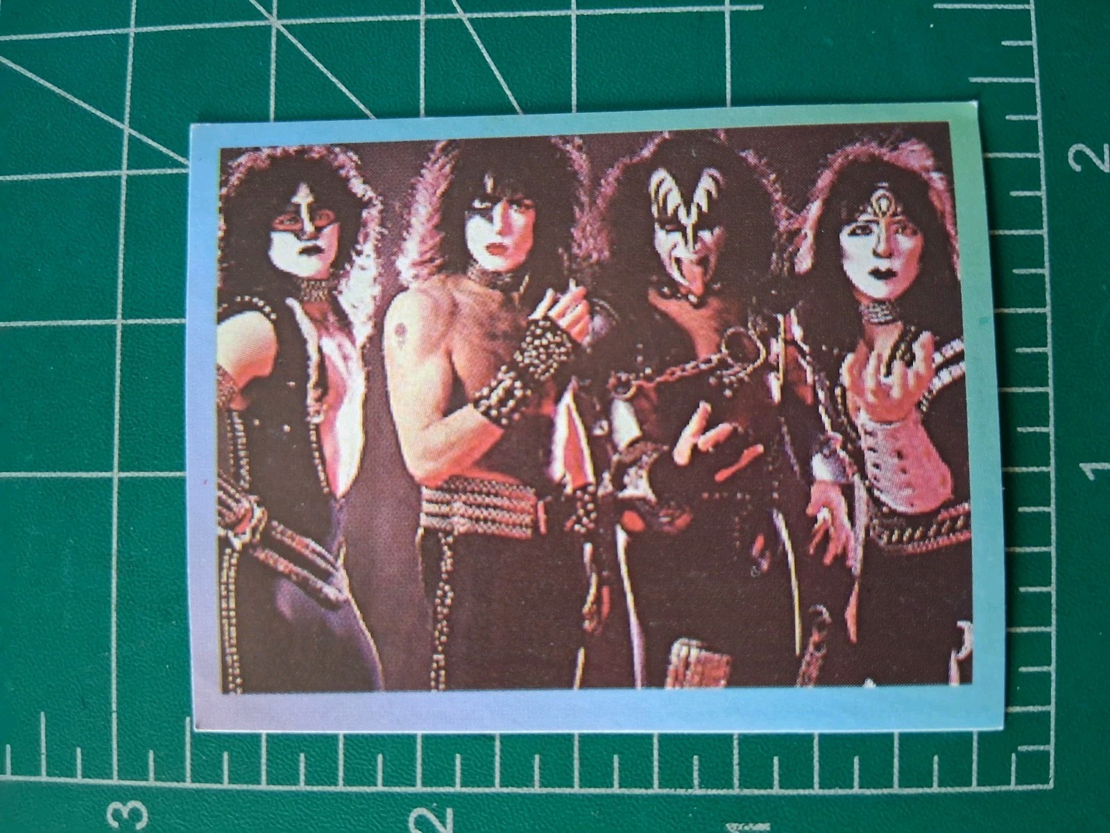 2002 ROCK STORY MUSIC STICKER CARD KISS GROUP BAND #87