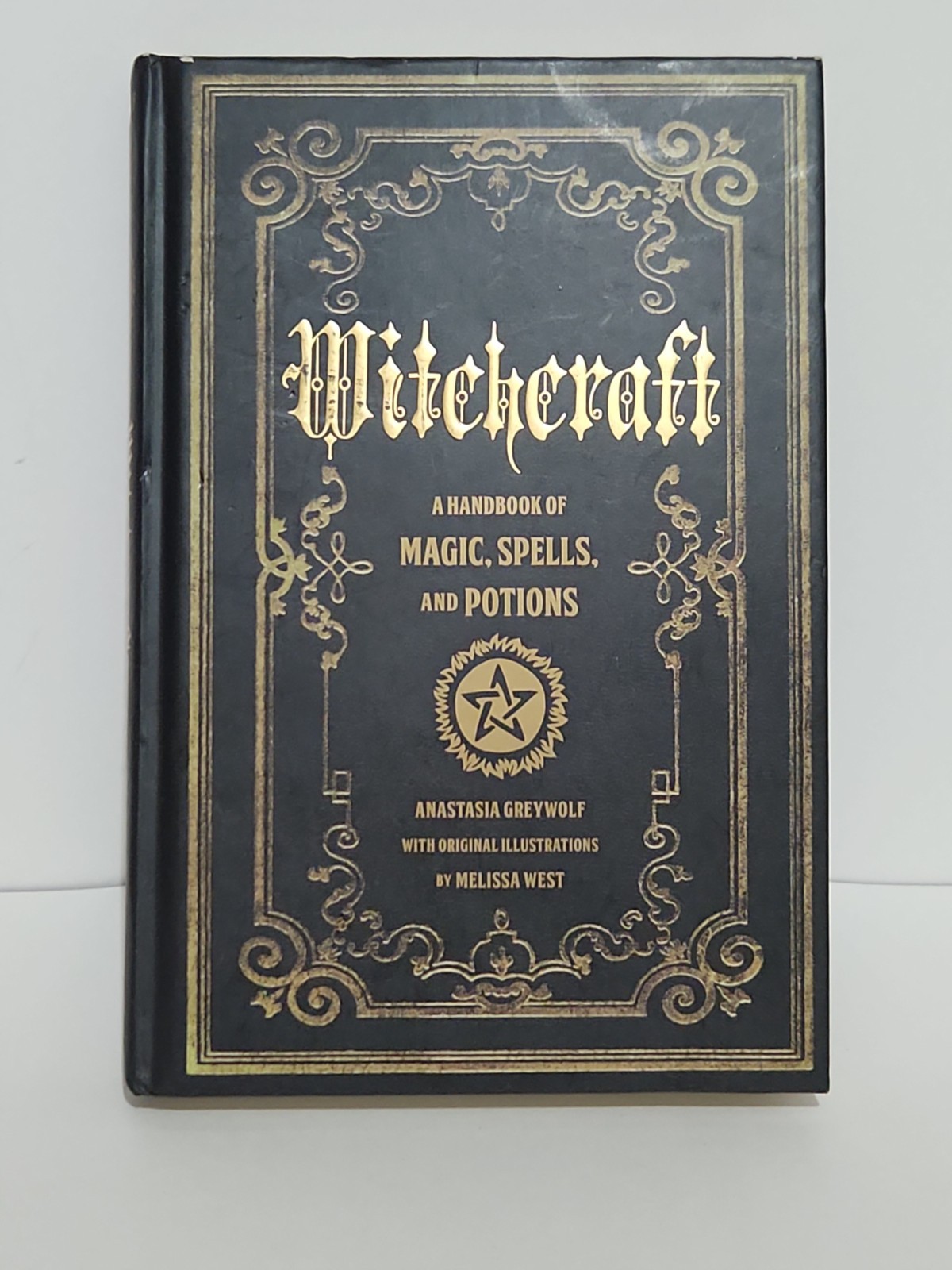 Witchcraft: A Handbook of Magic, Spells, and Potions Wicca & Paganism