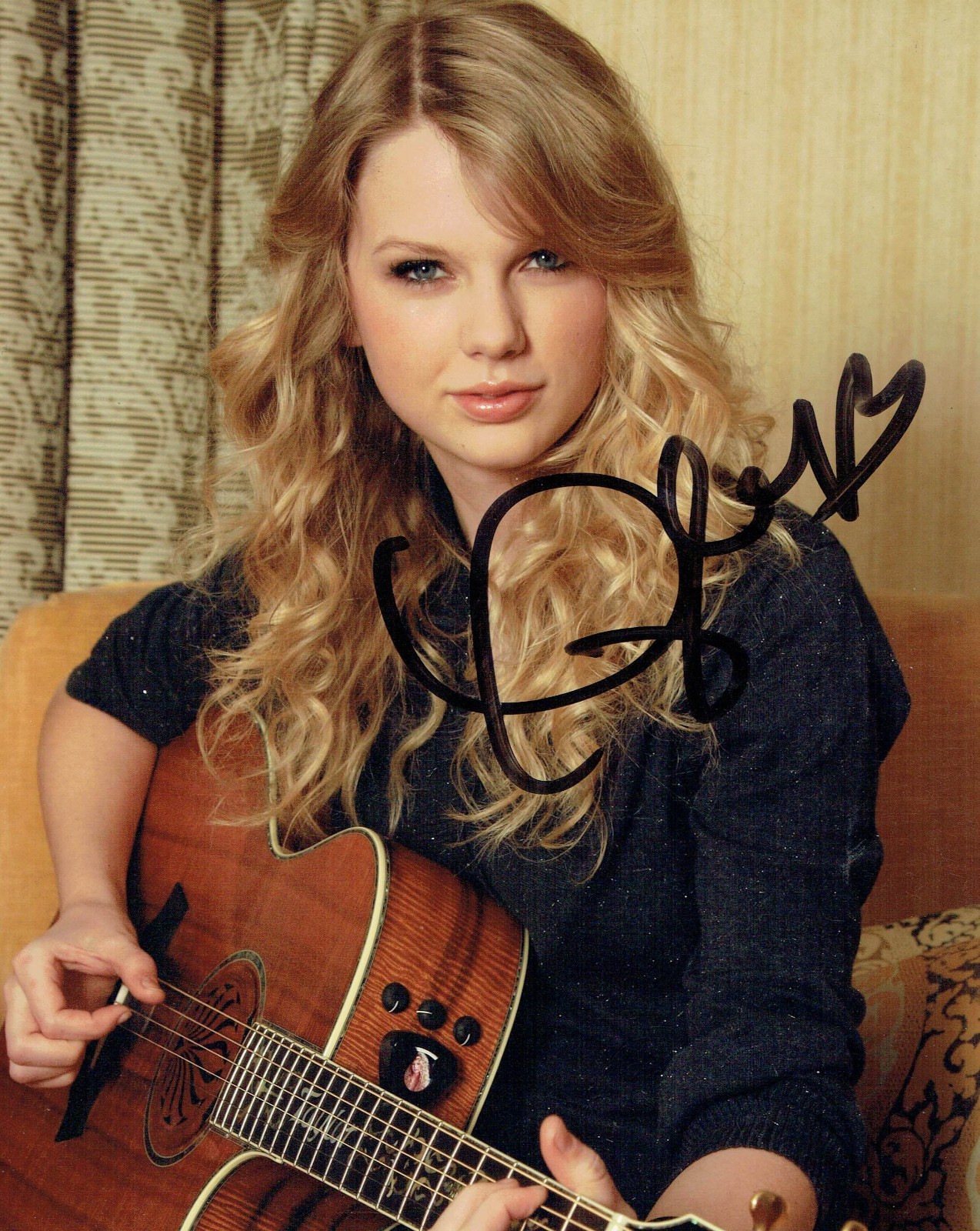 Taylor Swift Signed Photograph - Certified ACG-Cert
