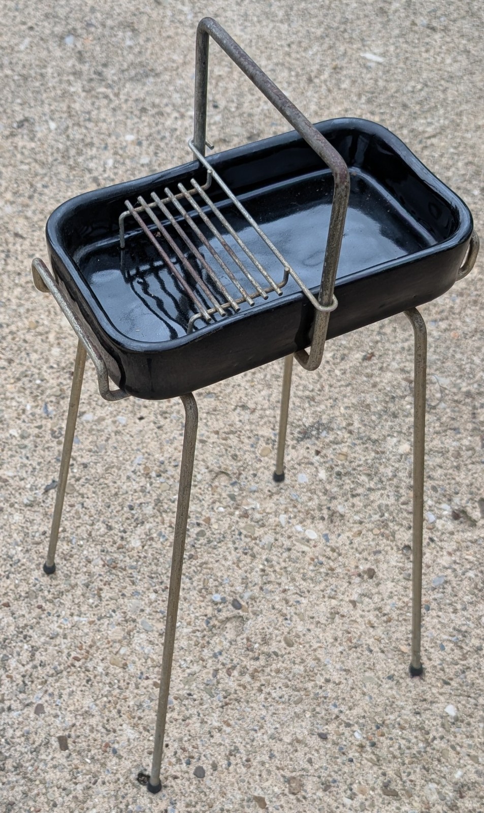 Vintage MCM Standing Ashtray Metal and Ceramic 1950\'s Atomic Floor Stand w Grate