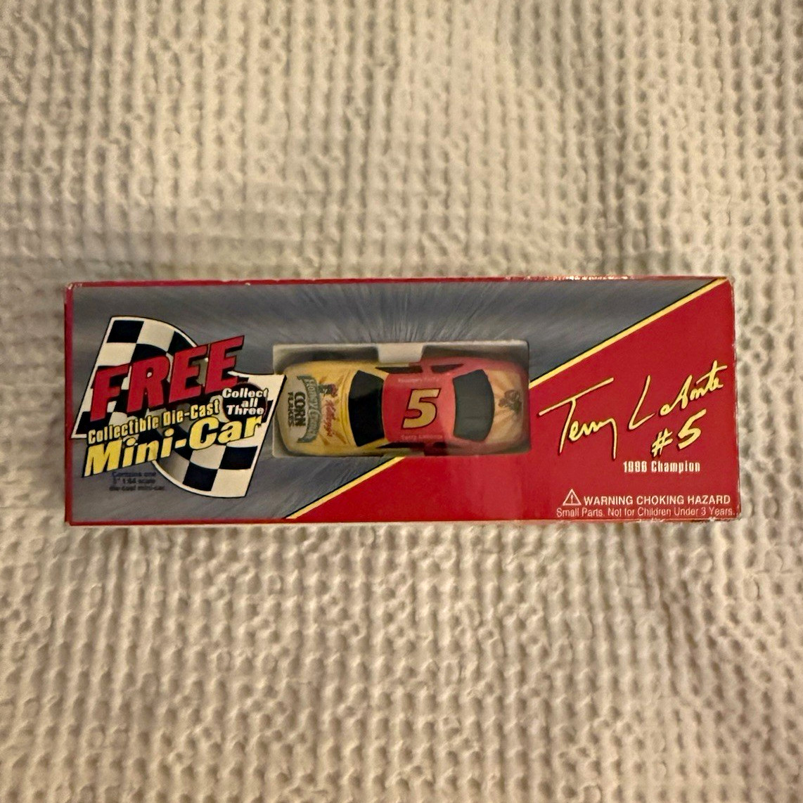 Kellogg Racing 1997 Terry Labonte #5 Die-Cast Mini Car Promo Box