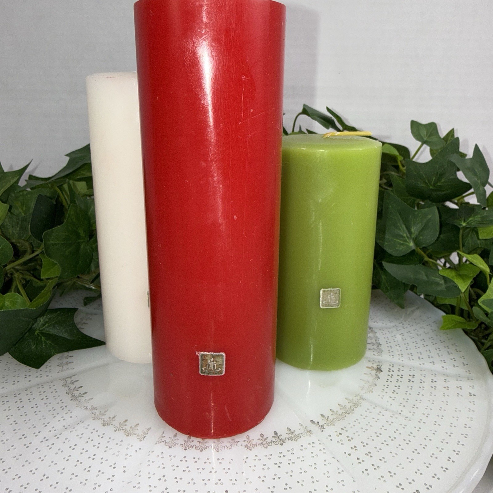 PartyLite Holiday Garden Trio Pillar Christmas Snowberries 2x4 2x5 2x6 P95245