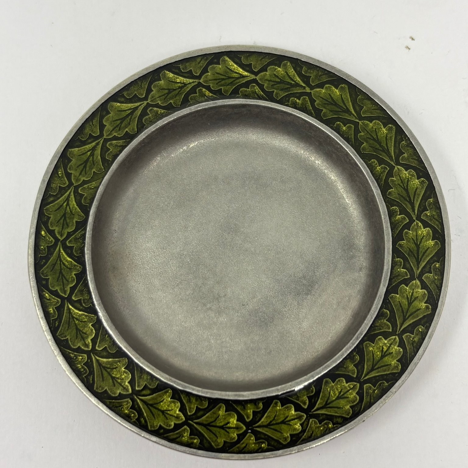 Danforth Fine Pewter Dish Plate with Green Enamel Leaf Motif USA 3.5\