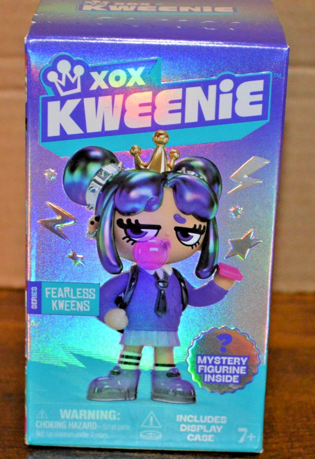 XOX KWEENIE MYSTERY DOLL FIGURINE 4