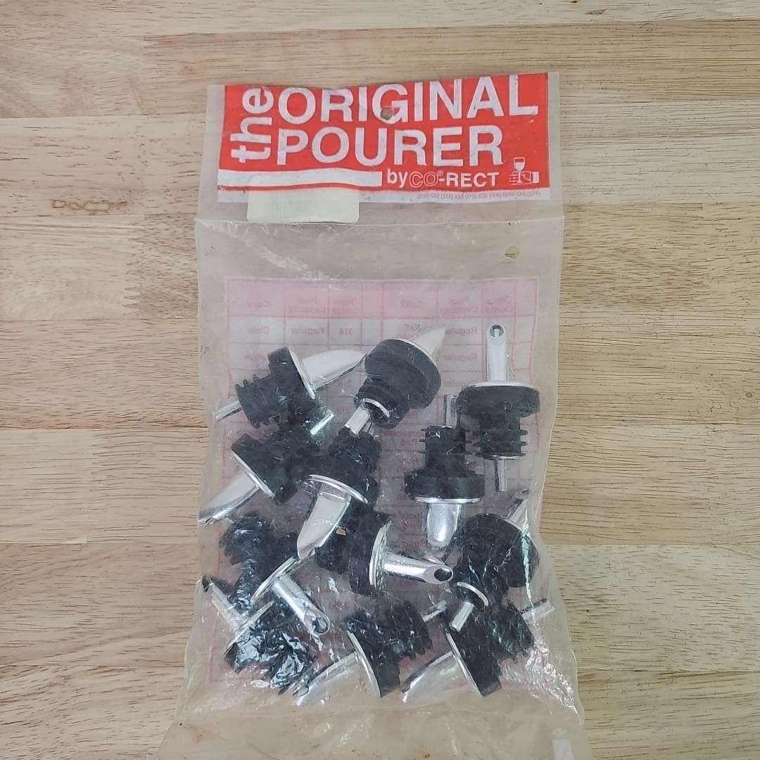 Vintage Original Pourer 12 Pc Stopper Bar Wine Alcohol Liquor Rubber Spout New