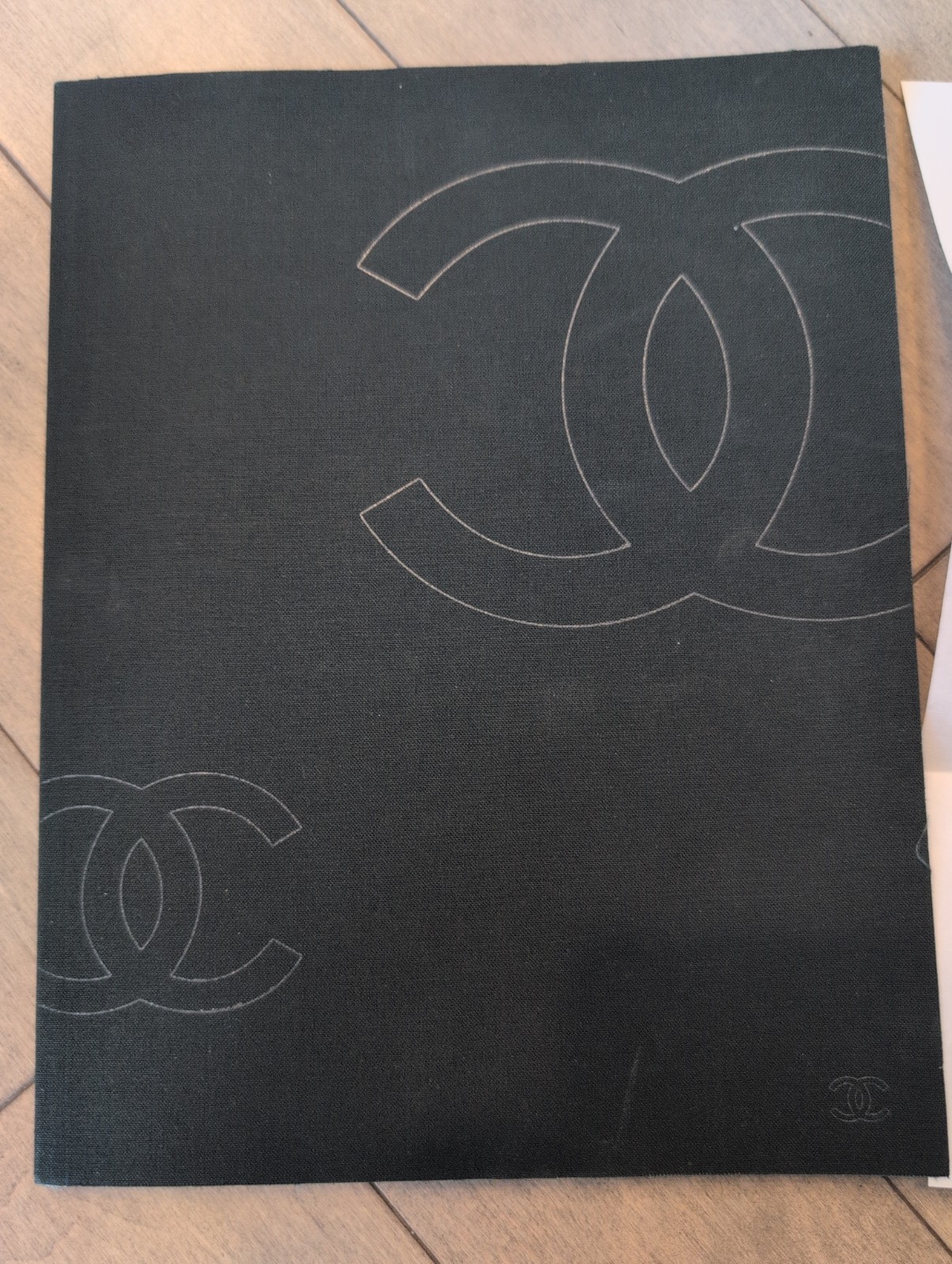RARE, Karl Lagerfeld CHANEL Fashion Catalog, Fall/Winter 2000 With Letter 