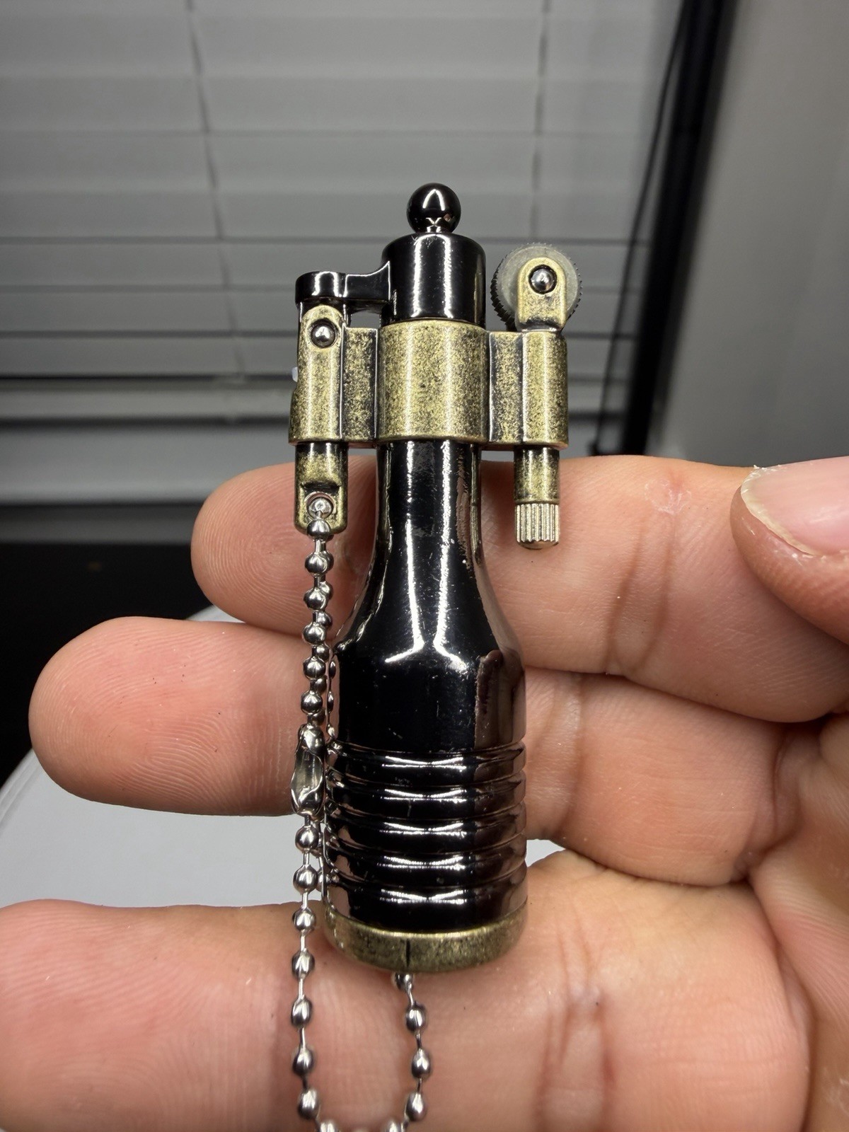 Vintage Style Refillable Lighter Antique Design Collectible Gift