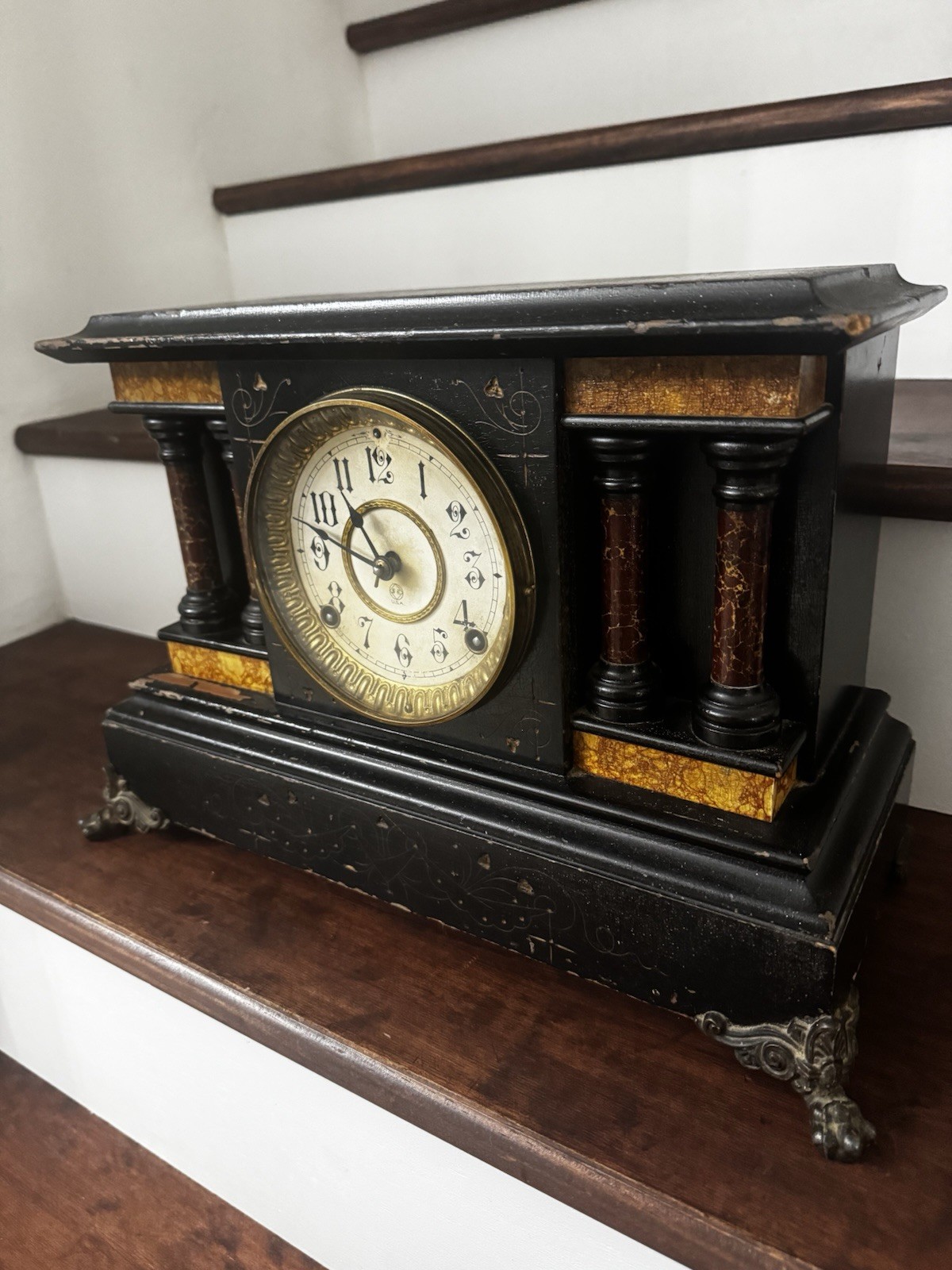 Antique c.1900 Seth Thomas Mantel Clock Black Adamantine 4 Column Victorian USA