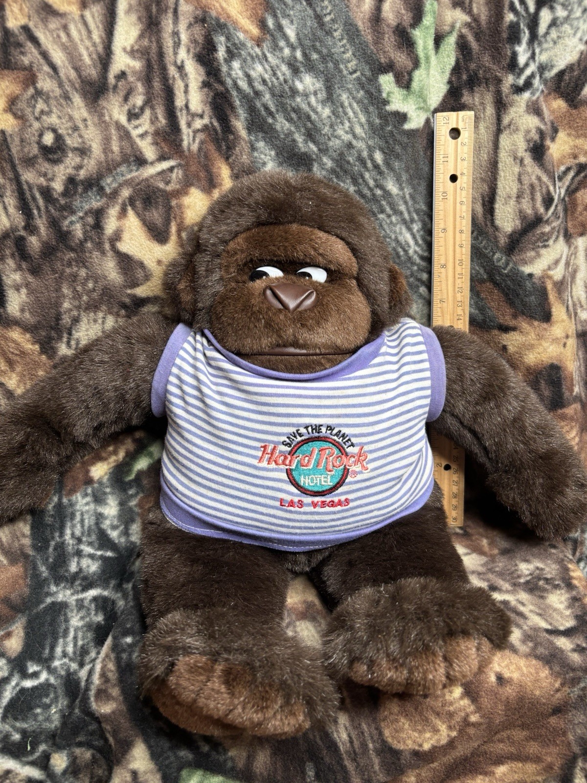 RARE Vintage Hard Rock Hotel Cafe Riller Gorilla Plush Save The Planet Las Vegas