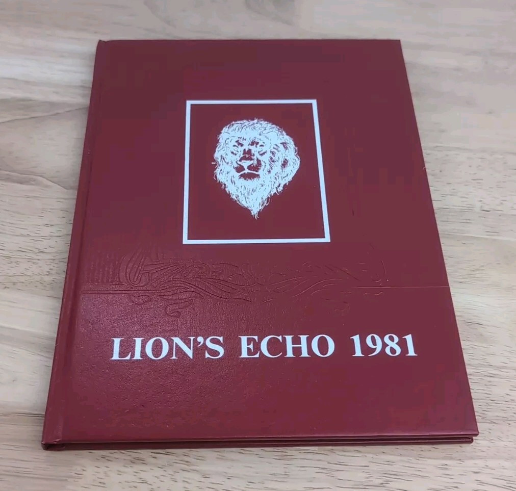 1981 Lions Echo Year Book Illinois School Yearbook 
