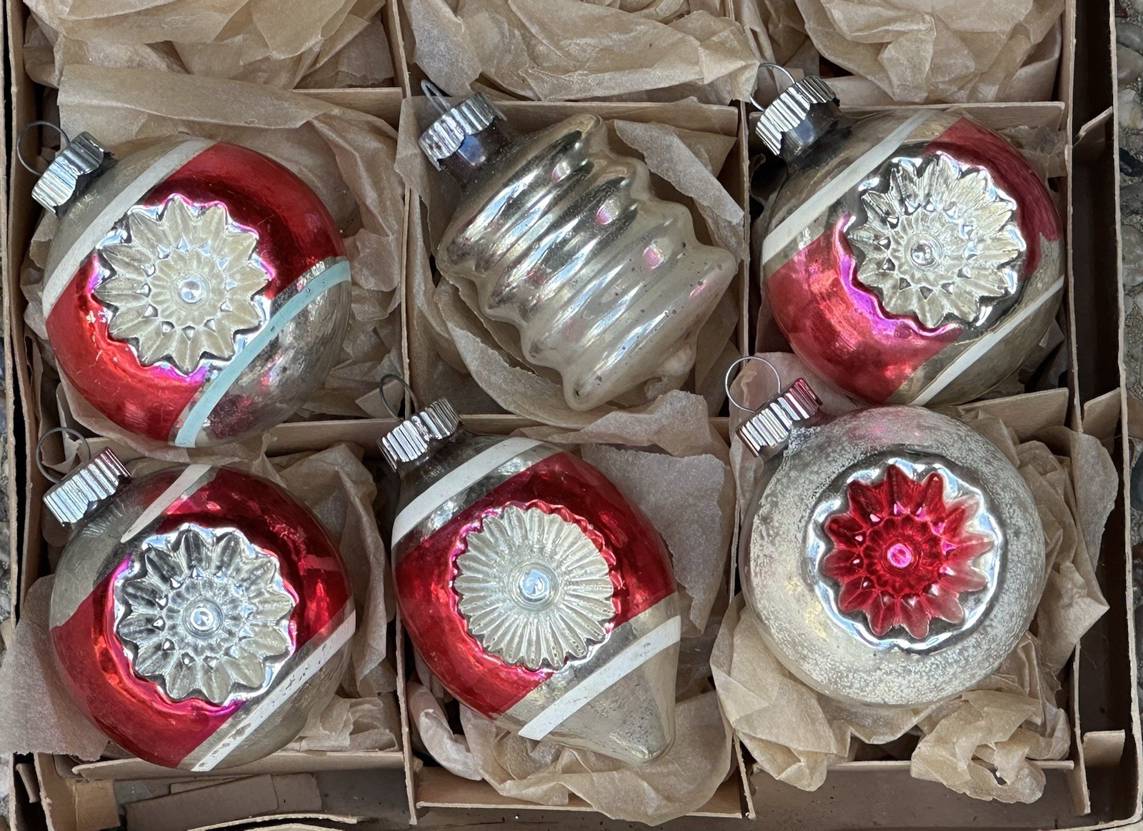 VTG Shiny Brite Made In USA Mica Double Indent Lantern Torpedo Glass Ornaments