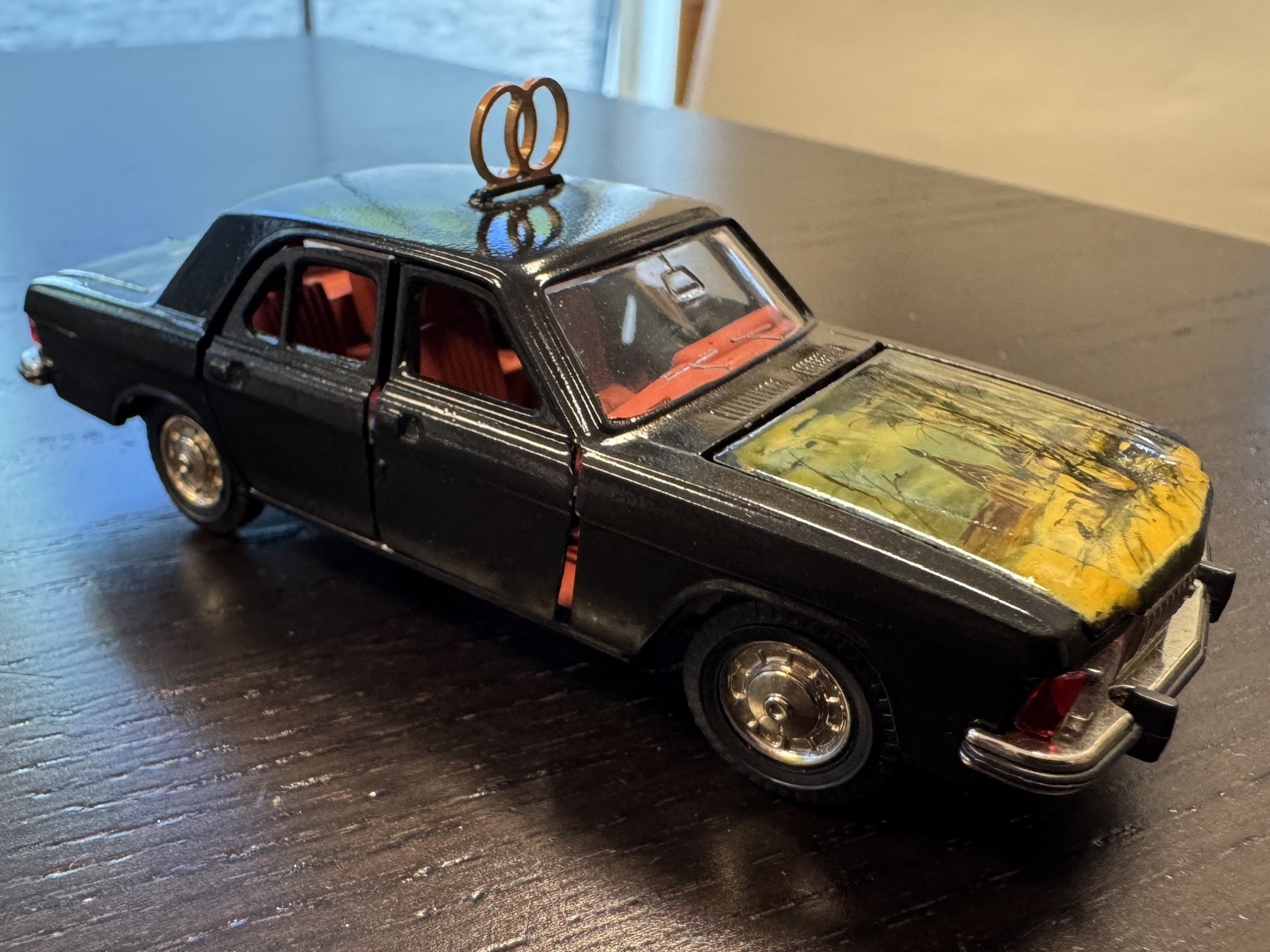Volga Gaz 3102 model auto 1:43