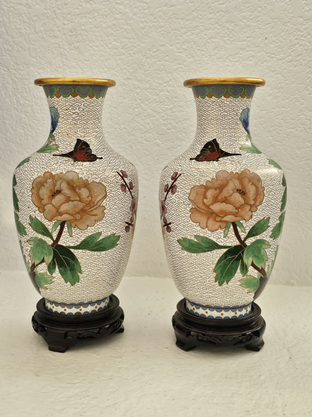 ✨  RARE MID CENTURY MATCHED PAIR Chinese Jingfa Cloisonnie VASES  10