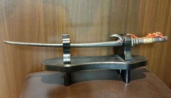Antique Japanese Bronze Jutte Jitte Kabutowari Helmet Breaker 45.5cm Stand