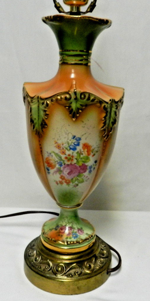 Coronet Vintage Hand painted Porcelain Table Lamp w/Sticker Works Mid Century
