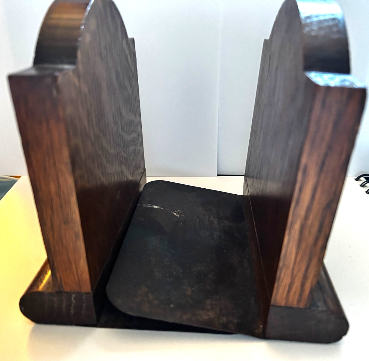 1907 OAK BOOK ENDS   Edwardian SOLID  wood /METAL BASES  6 x 5 3/4\