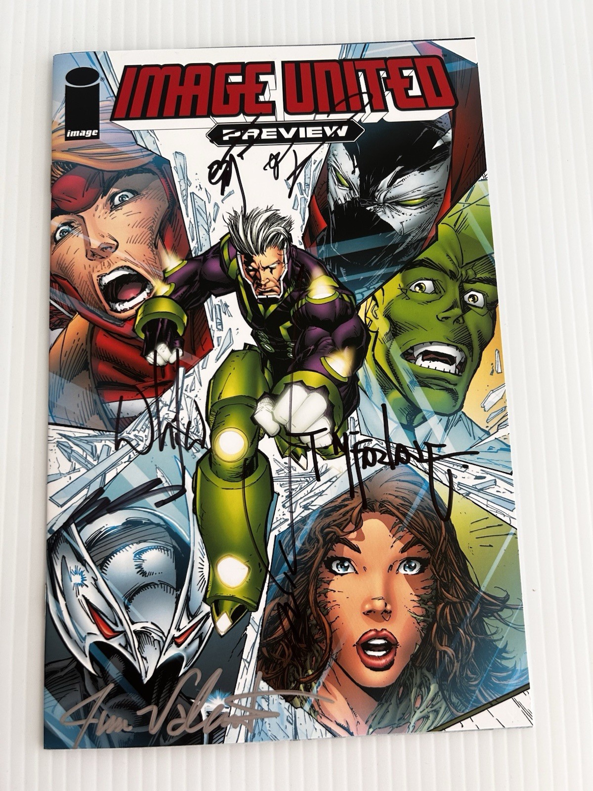 Image United Preview issue by Robert Kirkman, Todd McFarlane SIGNED 7X SDCC 2009