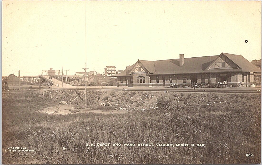 RPPC Minot North Dakota Street Scene Railroad Depot & Viaduct 1909