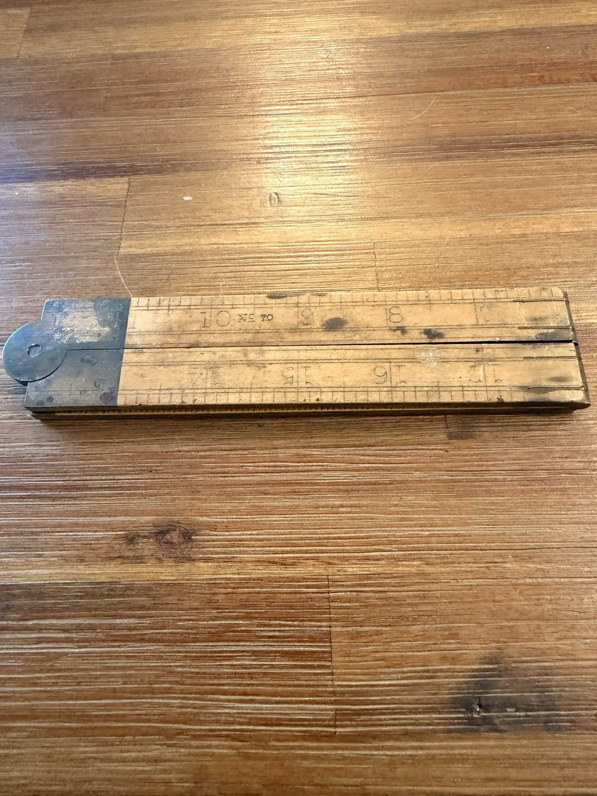 Vintage Stanley No. 70 Boxwood Folding Ruler 24\
