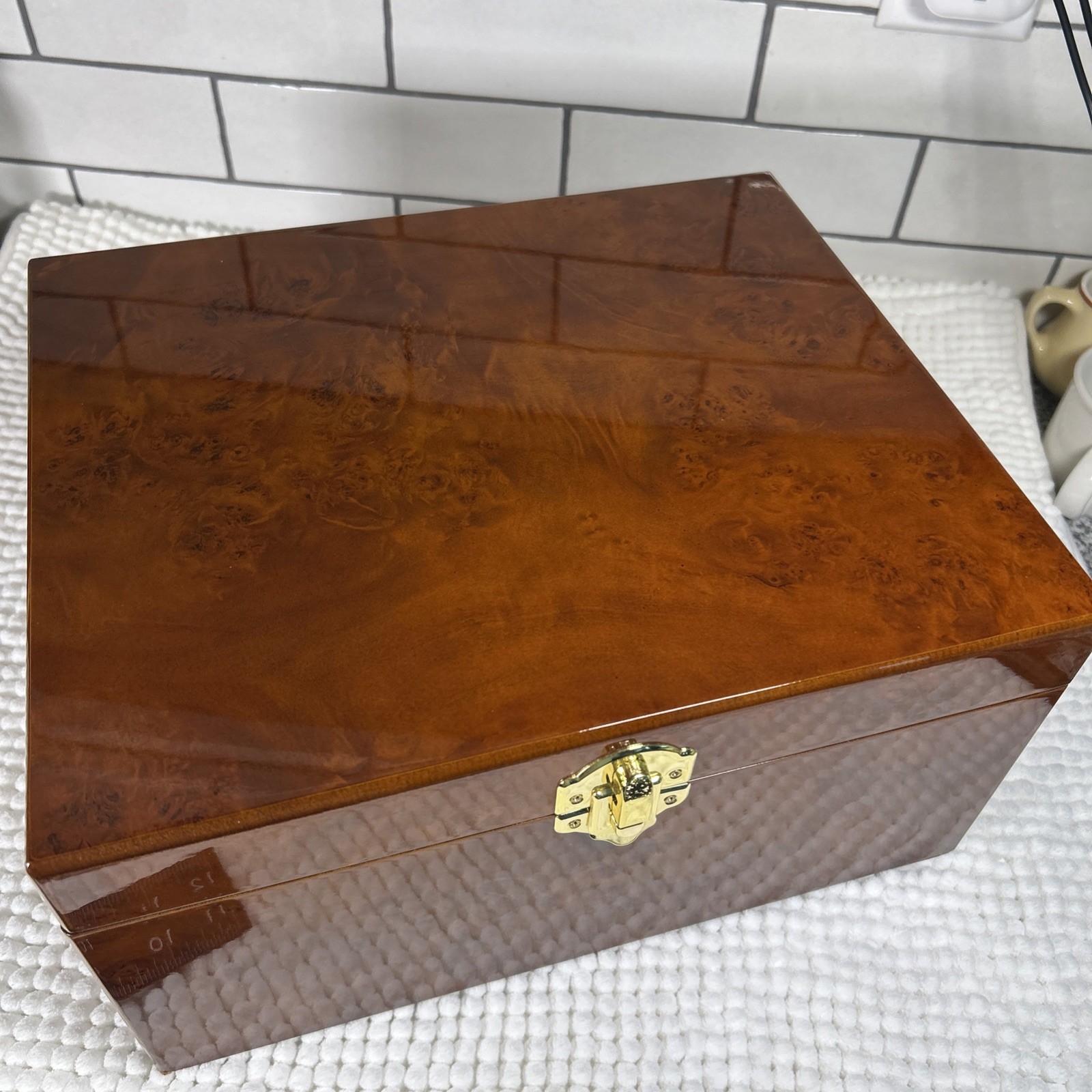 Wooden Memorial Box Burl Wood Felt Lined 12.5x10.5x5.5 in Treasure Chest