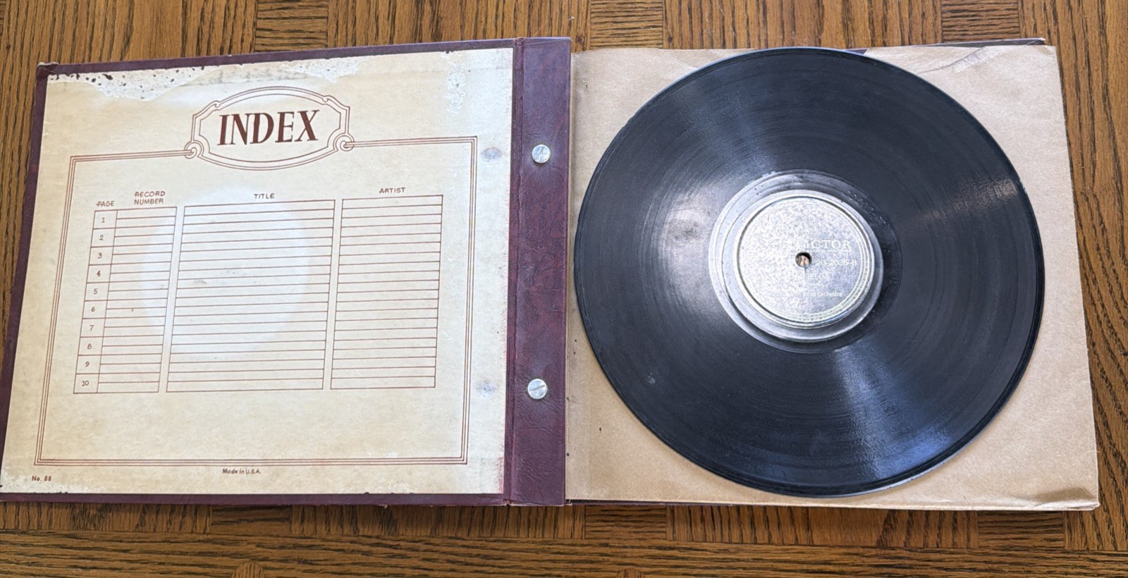 Lot Of 10 Early 1900’s RCA Victor/Capitol/Columbia 78 Records In Album