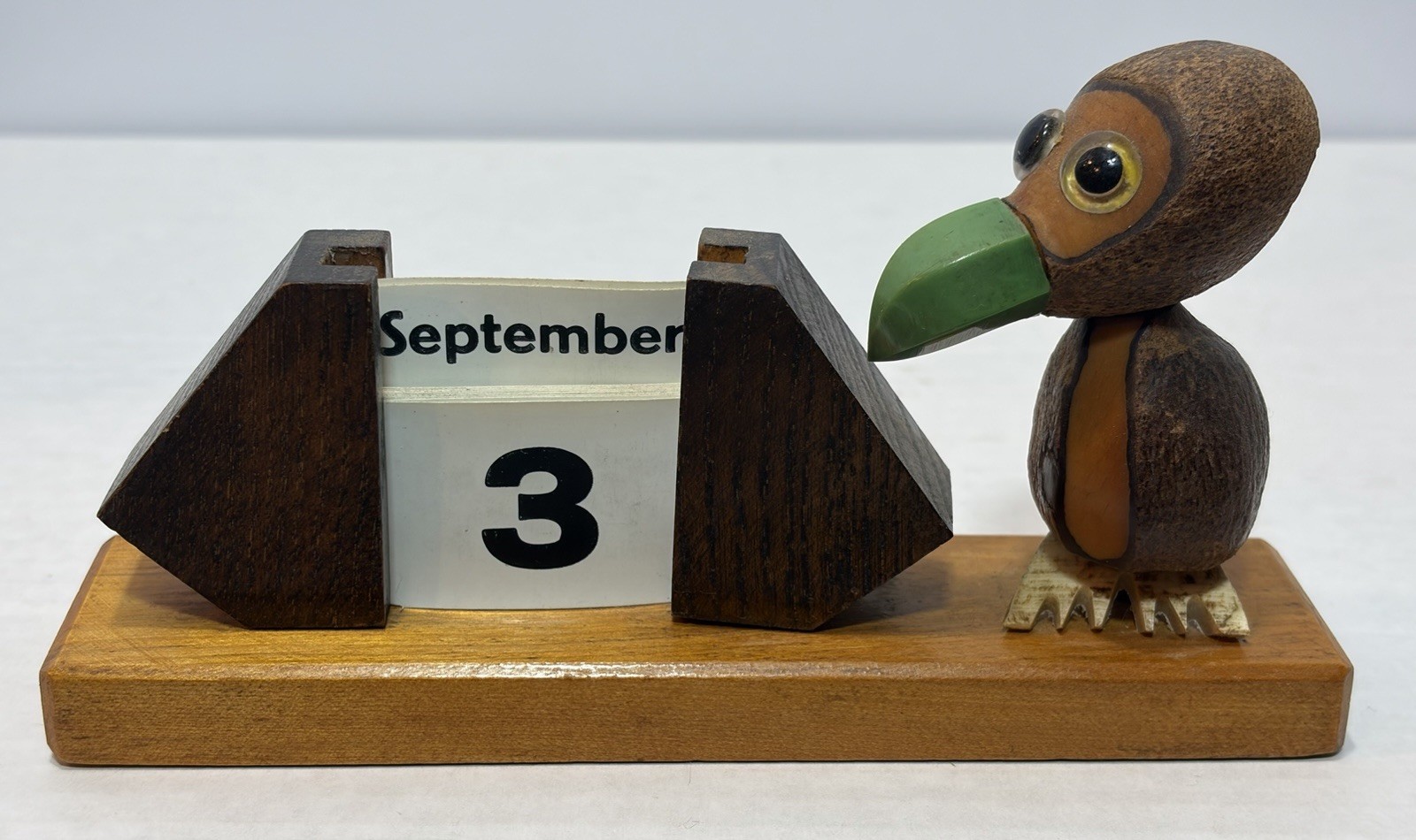 Art Deco YZ Nutbird Desk Calendar 1920s Coquilla Nut Bakelite Dunhill Era