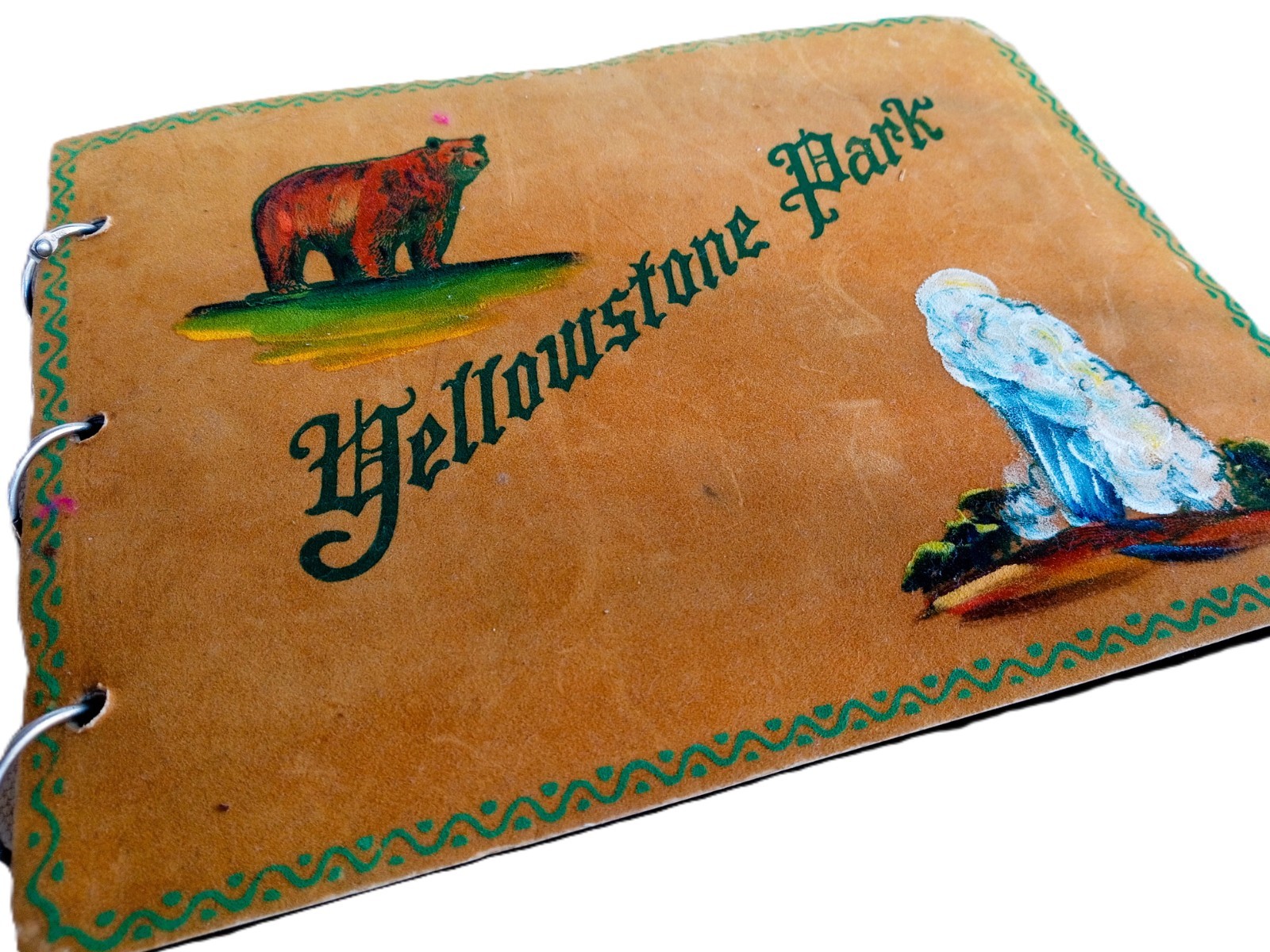 Vintage 1960 Nostalgic Yellowstone Mt. Rushmore Scrapbook Postcards Ephemera HOT