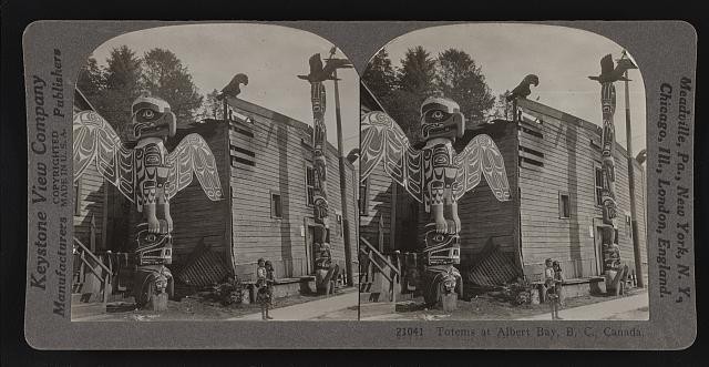 Photo:Albert Bay BC Canada 1900s Totem Poles Village Scene Stereoview