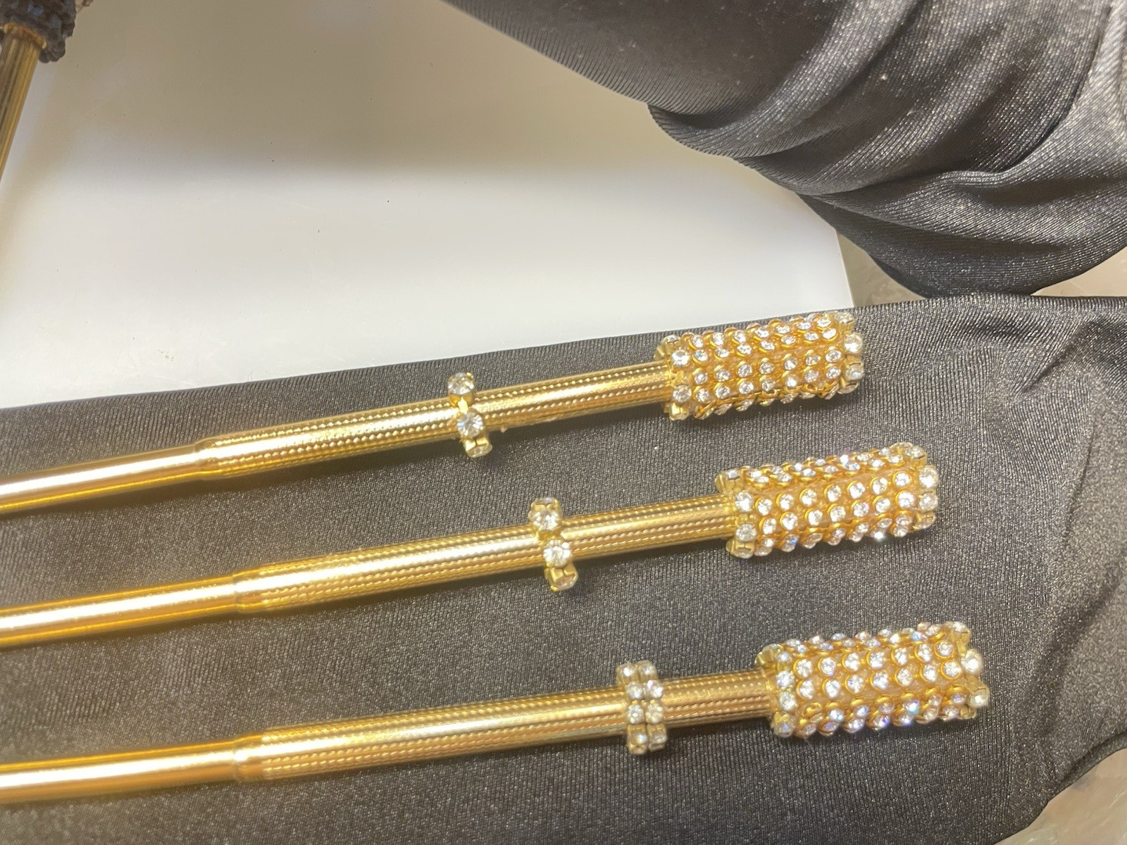 1 Vintage Art Deco Telescoping Cigarette Holder Germany Rhinestone Gold Tone