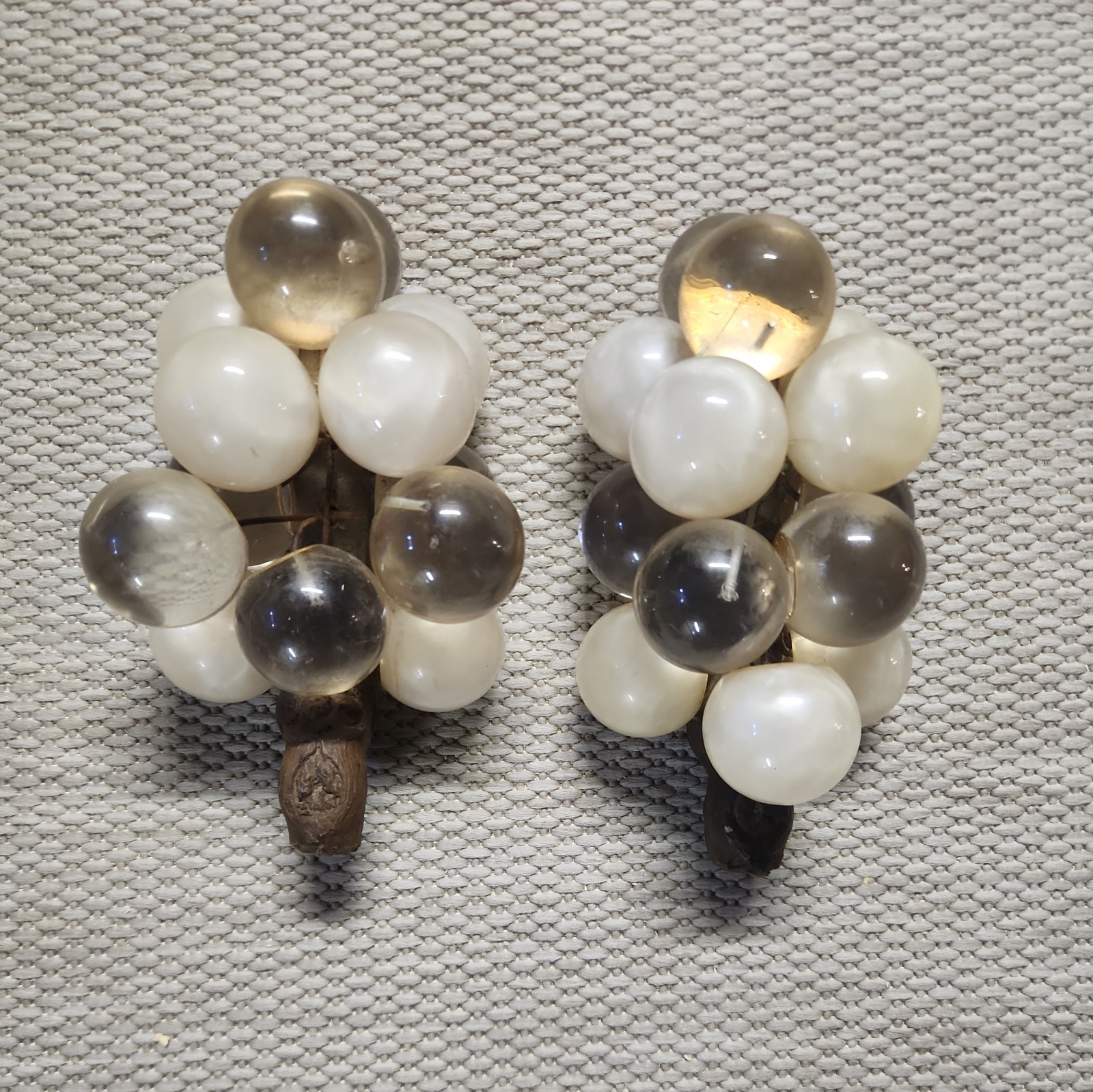 SET OF 2 Vintage Mid Century 60s Clear Frosted Lucite Acrylic Grape Cluster MCM 
