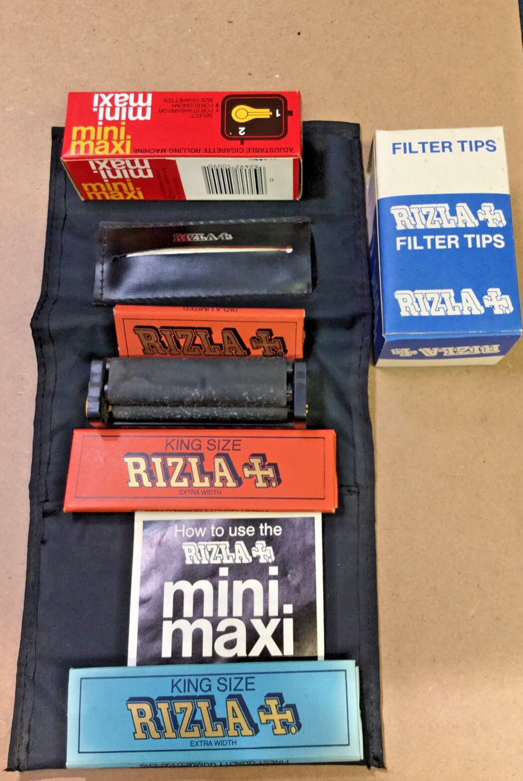 Vtg Mini Maxi Rizla Limited 2 Rolling Machine, Filters, 4 Rizla Limted Unused