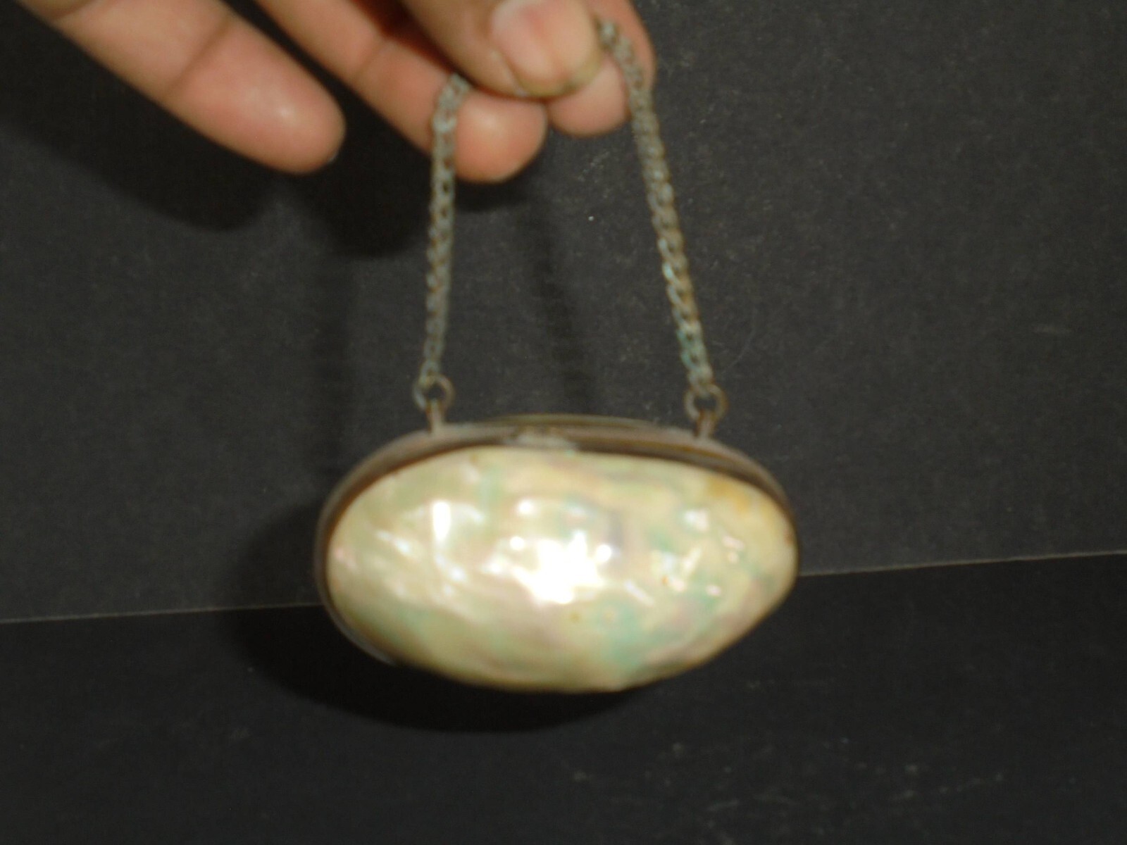 Vintage Oval Shape MOP Beautiful Handcrafted Jewellery Box